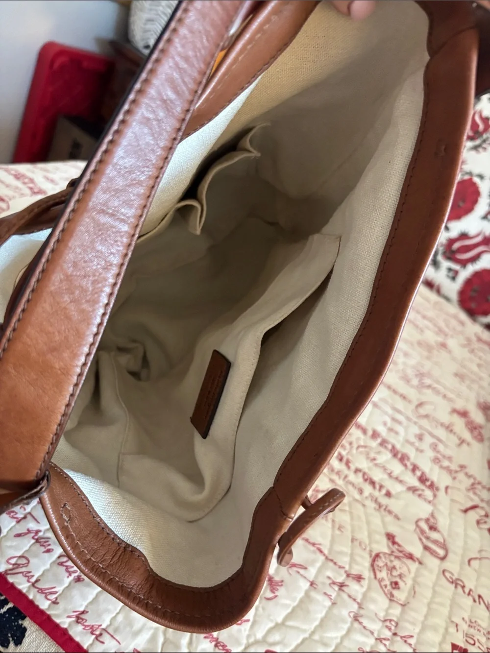 Authentic Vintage Salvatore Ferragamo Cognac Brown Leather Hobo/Bucket Bag